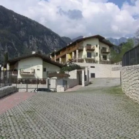 Apartment In Reiff Mit Grosser Terrasse